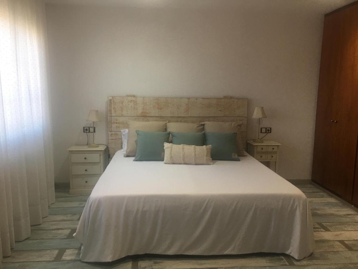 Piscina De Sal Barbacoa Wifi, Parking Gratis, 3 Min Pga Casa El Roble Villa Херона Екстериор снимка