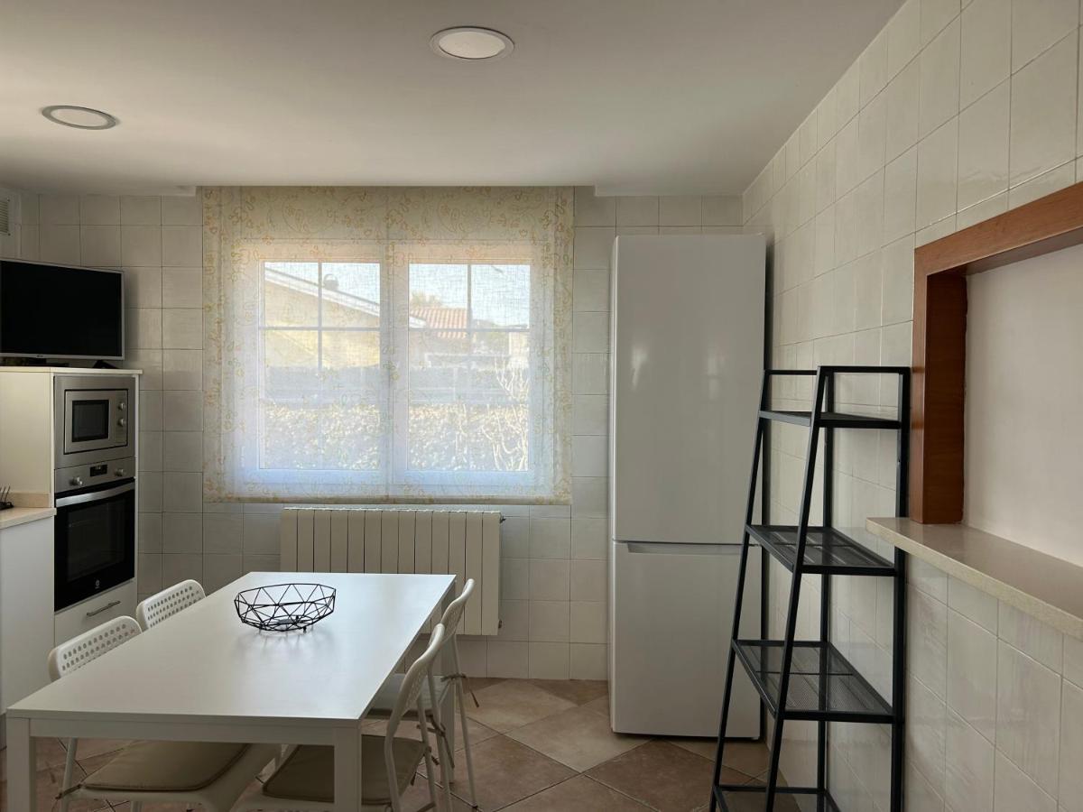 Piscina De Sal Barbacoa Wifi, Parking Gratis, 3 Min Pga Casa El Roble Villa Херона Екстериор снимка