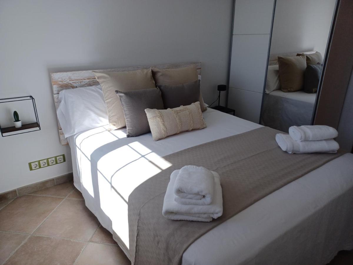 Piscina De Sal Barbacoa Wifi, Parking Gratis, 3 Min Pga Casa El Roble Villa Херона Екстериор снимка