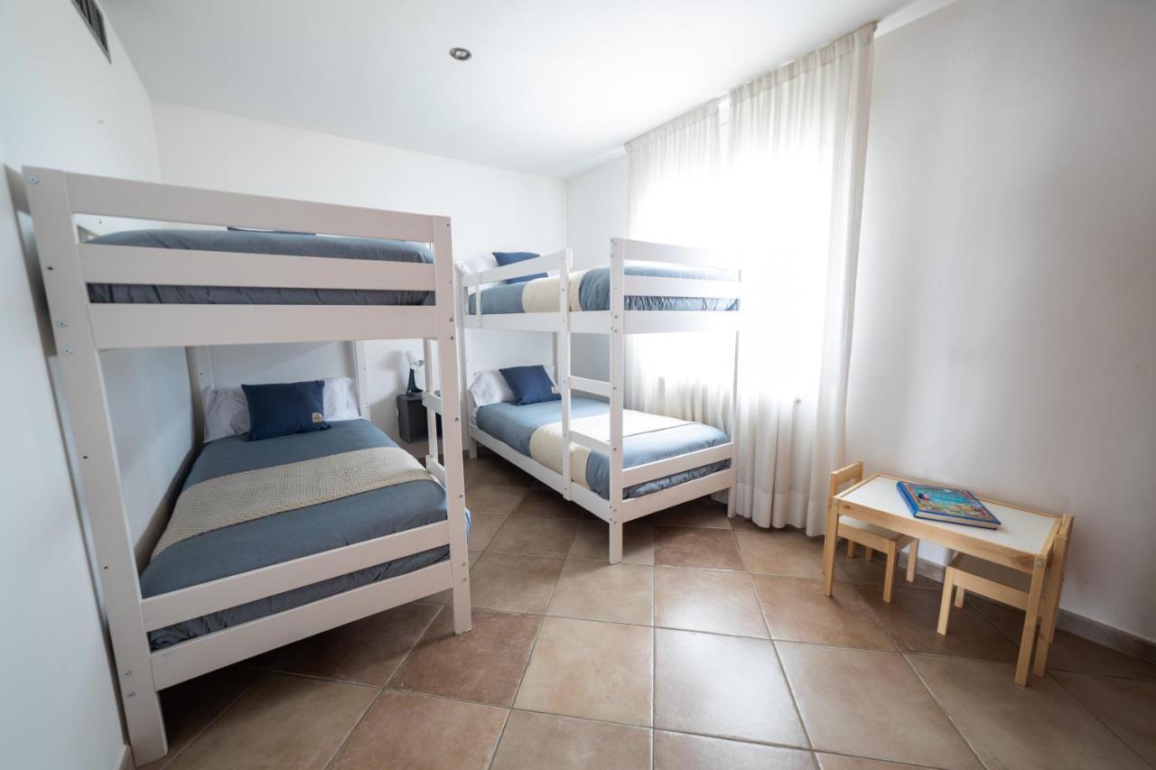 Piscina De Sal Barbacoa Wifi, Parking Gratis, 3 Min Pga Casa El Roble Villa Херона Екстериор снимка